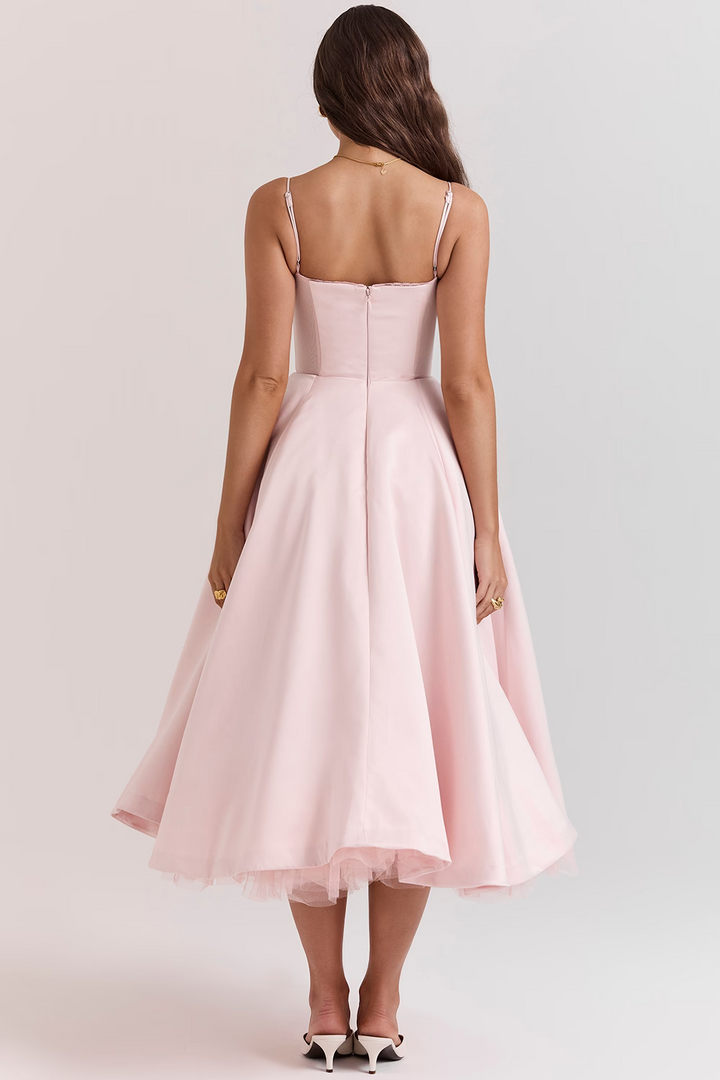 Isabella | Timeless Silhouette Dress