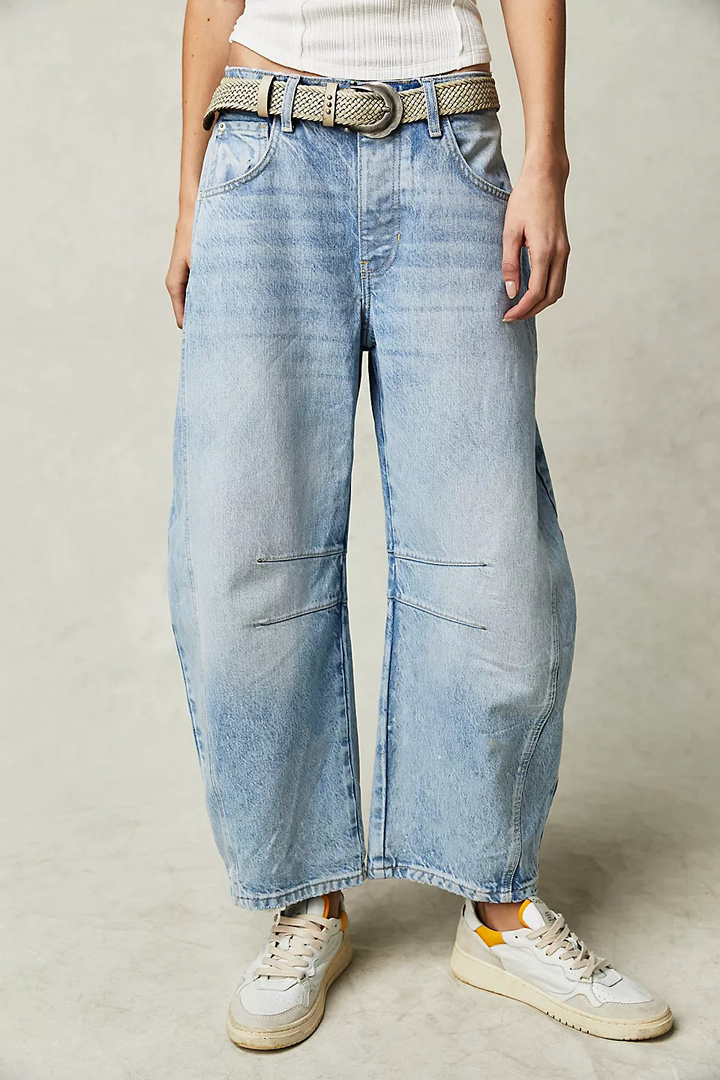 Clara | Relaxed Wide Leg Jeans