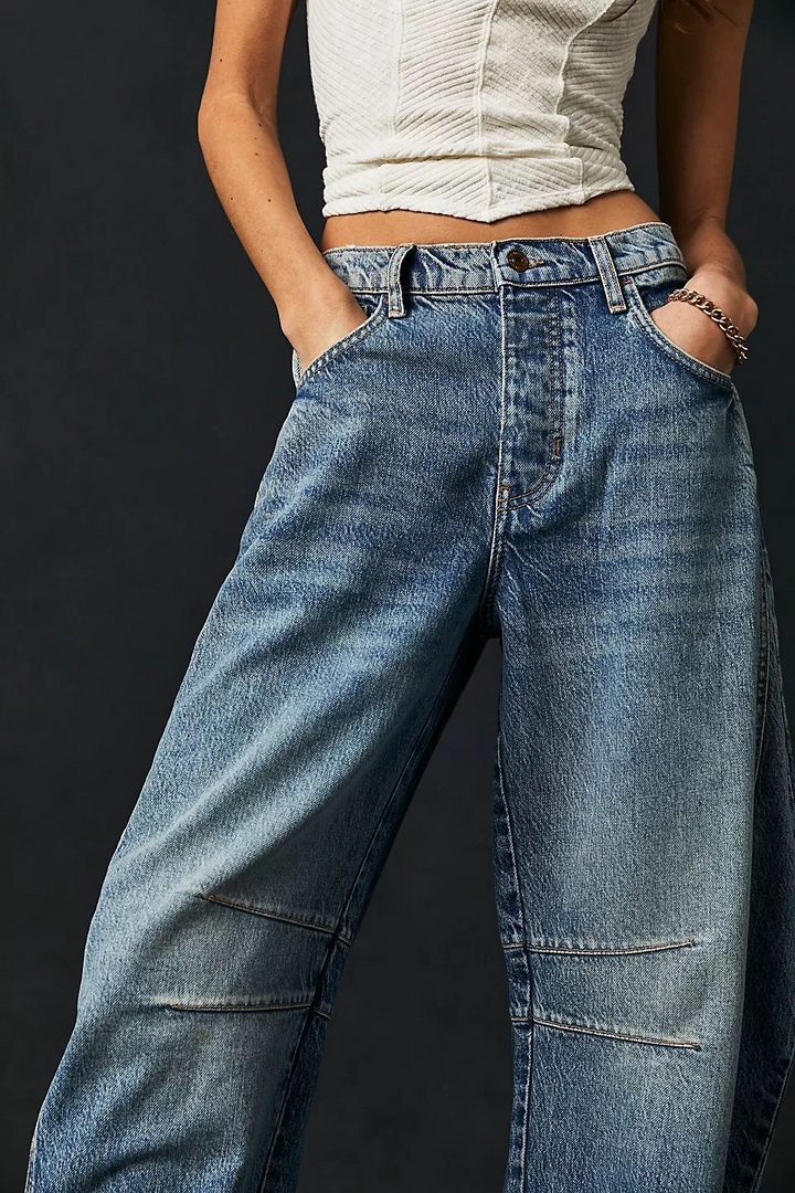 Clara | Relaxed Wide Leg Jeans