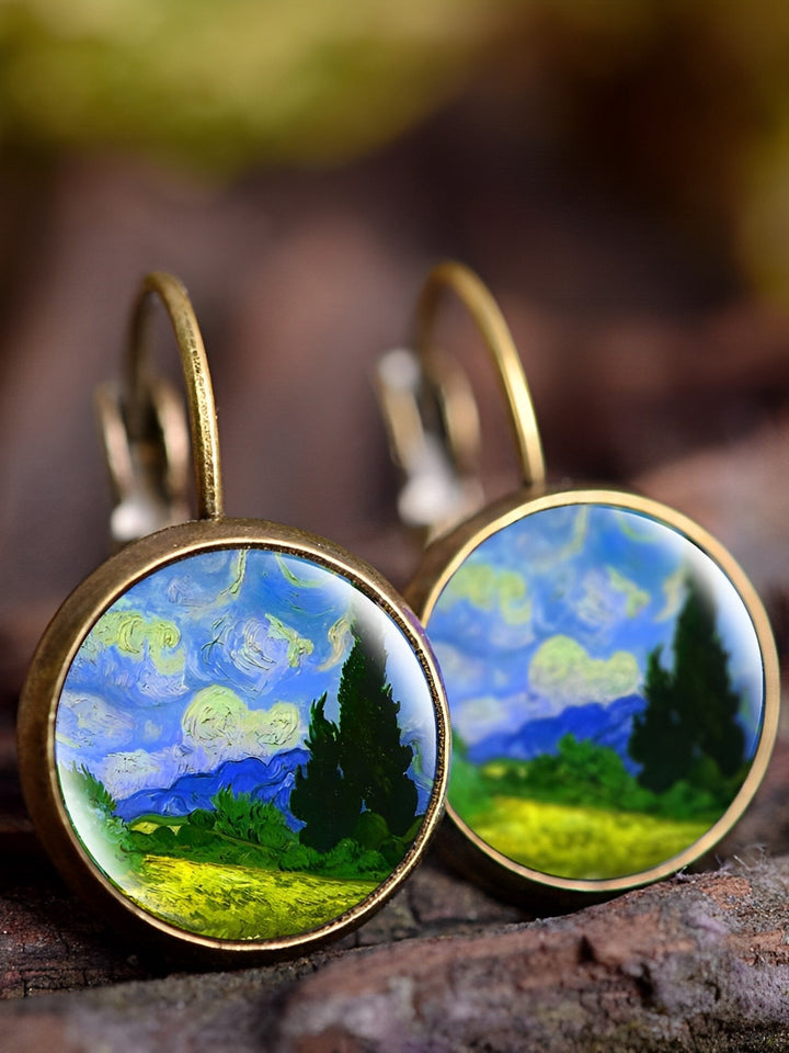 Vintage art earrings with oil painting design