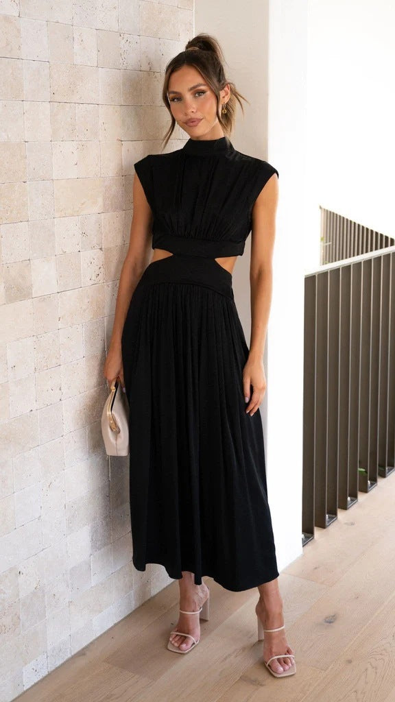 LUNA | PLEATED DRESS WITH HIGH NECK