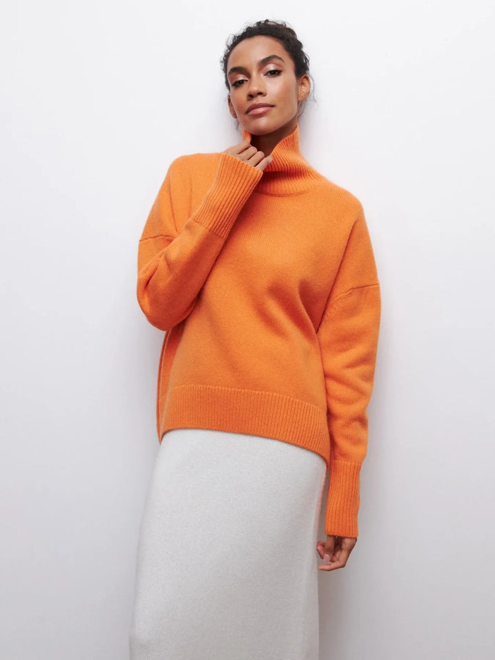 Avery™ - Relaxed Turtleneck Knit Sweater