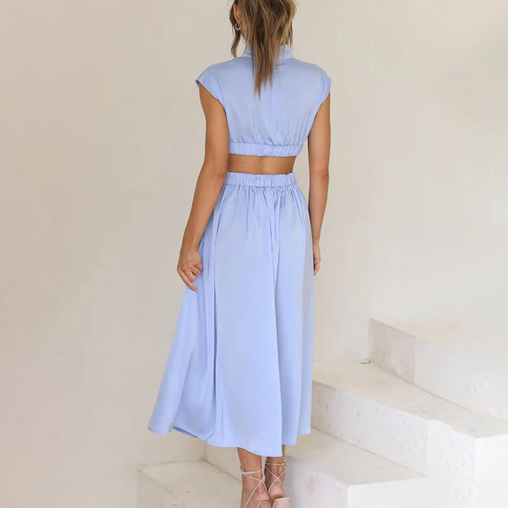 LUNA | PLEATED DRESS WITH HIGH NECK